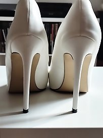 Private Lana Rhoades showing off her tight body in sexy underwear